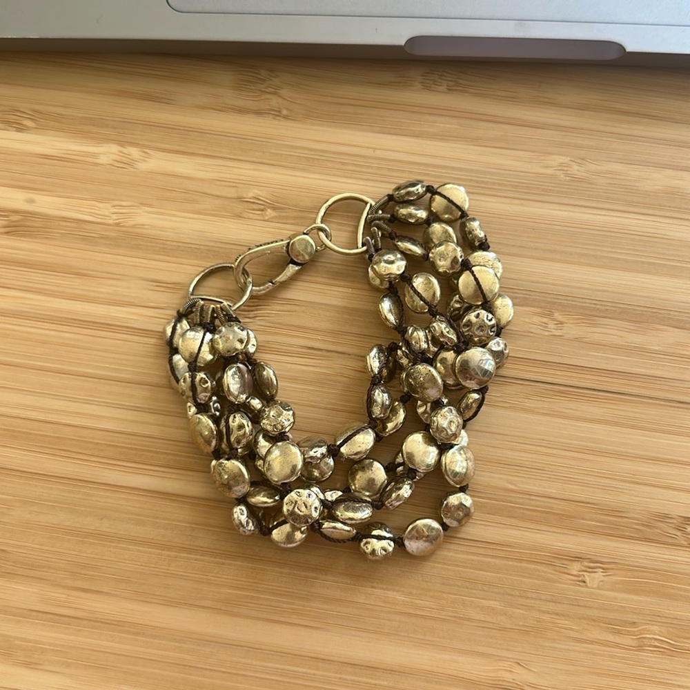 Gold bead bracelet